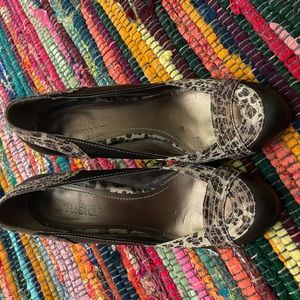 mudd heels cheetah print